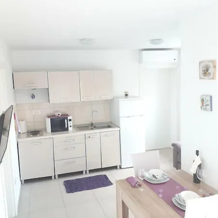 Spider Apartamento Pirovac